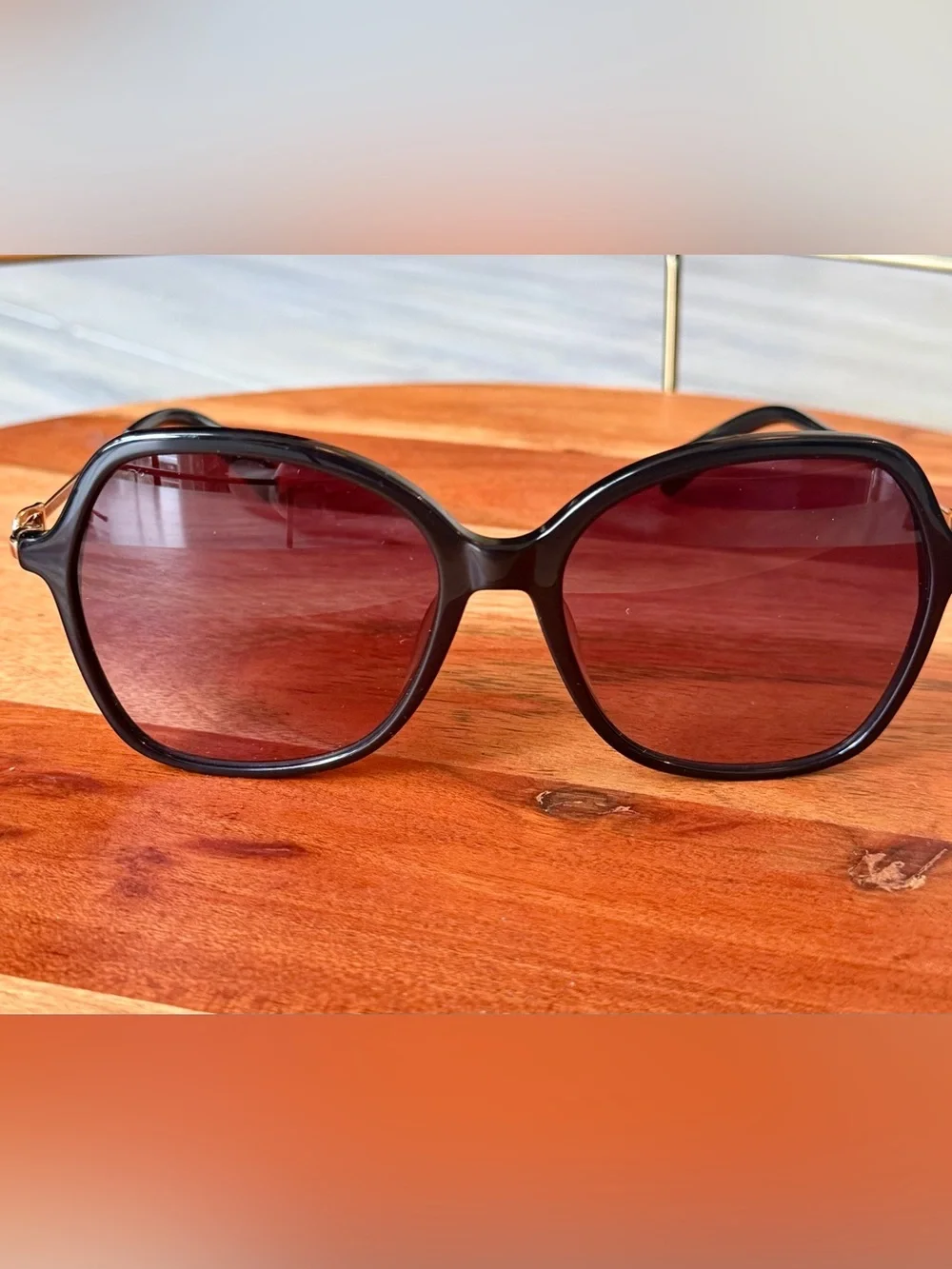 Longchamp LO705S (Color 001) Black Frame Sunglasses Purple Gradient Lenses NIB